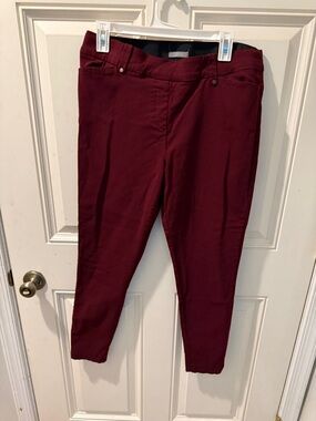 Maurices Burgundy Pants Size L SMOKE FREE